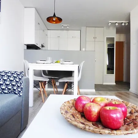 Plac Grzybowski By Bookinghost