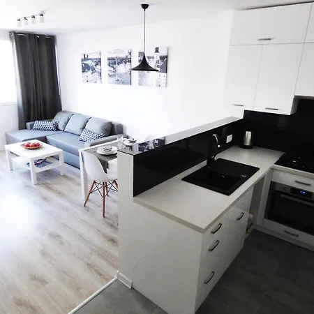 Apartman Plac Grzybowski By Bookinghost *